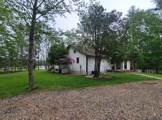19 Scotland Point Rd, York, ME 03909