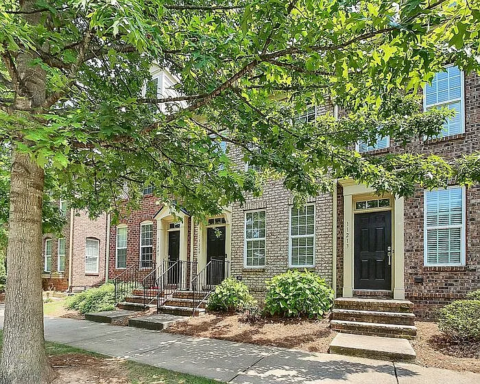 11209 Cedar Walk Ln — Photo 2