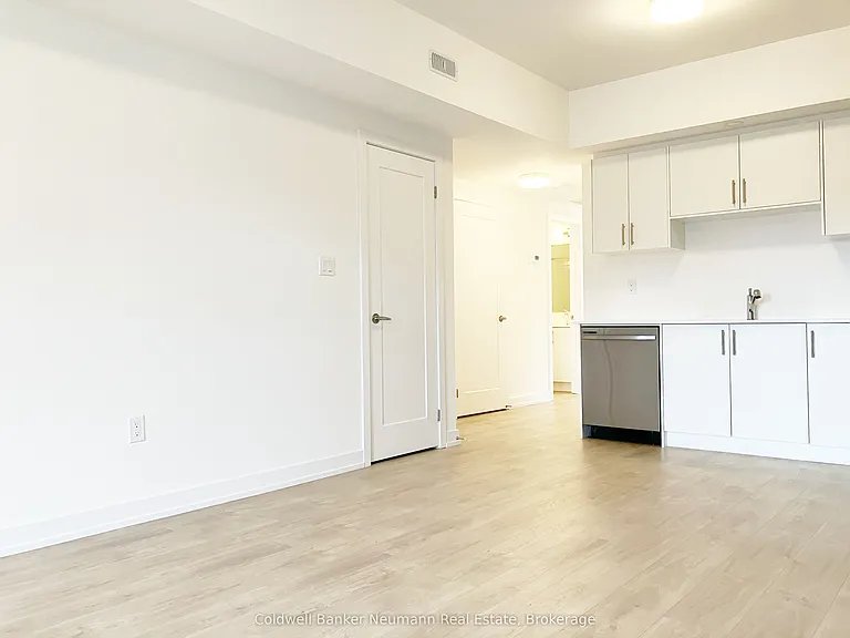 42 Lowes Rd S #128 — Photo 8
