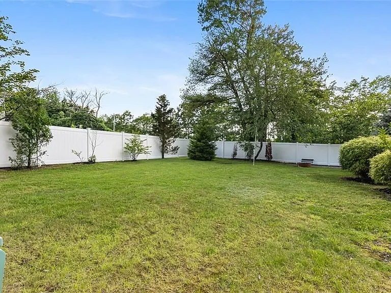 5 Interlocken Rd — Photo 41