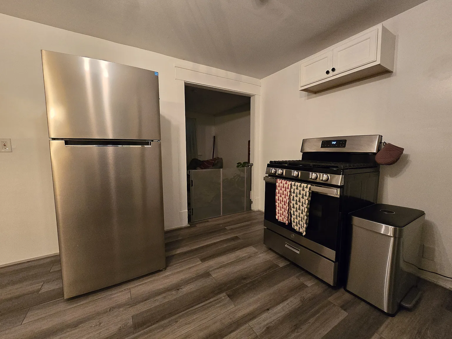 468 Kensington Ave — Photo 4