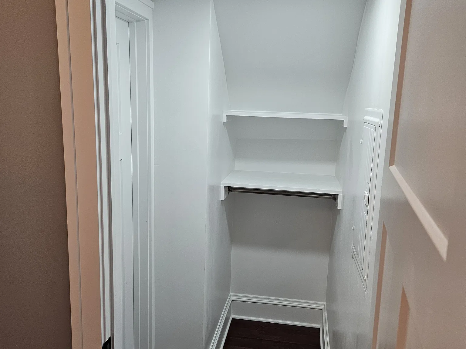 117 Hastings St NE — Photo 3