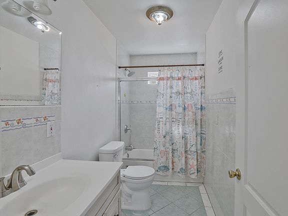 4th image of 1235 W 82nd St