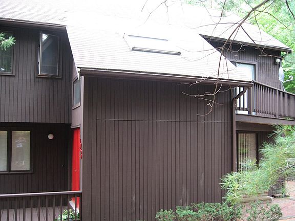 side view of skylites and balcony