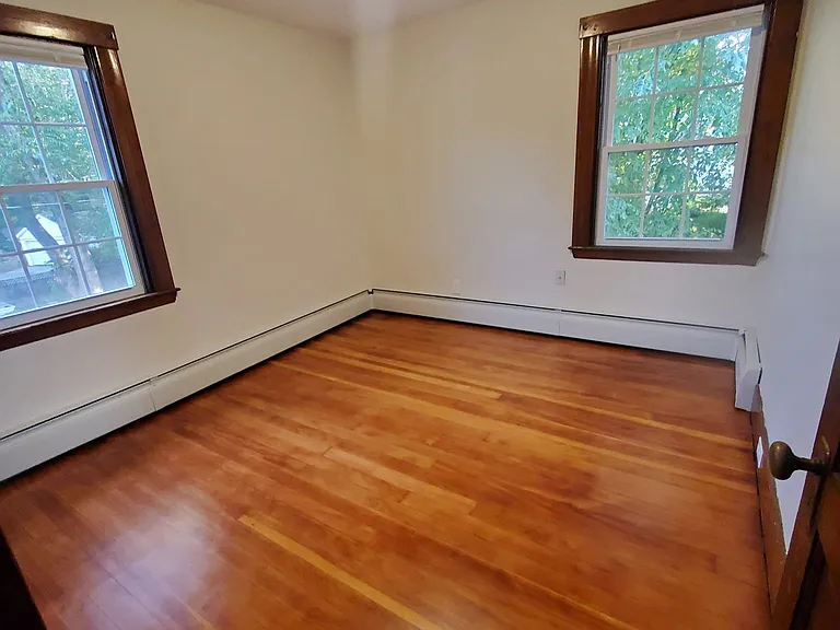 8 Woodland St #8 — Photo 16