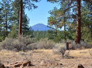 17695 Wilt Rd, Sisters, OR 97759