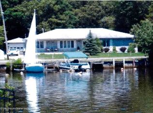 60 Saltspray Dr, Forked River, NJ 08731