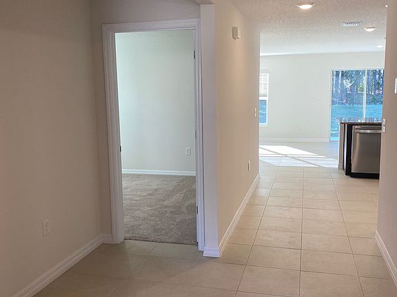 4th image of 308 Hickory Course Radl