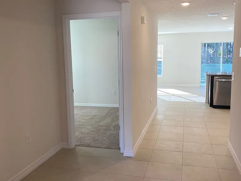 308 Hickory Course Radl — Photo 4