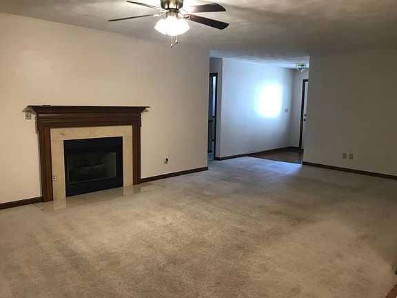 3rd image of 530 W Lincoln Ave