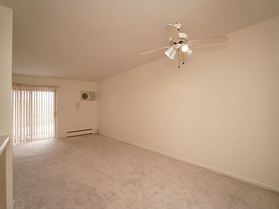 4th image of 2411 N Kennicott Dr