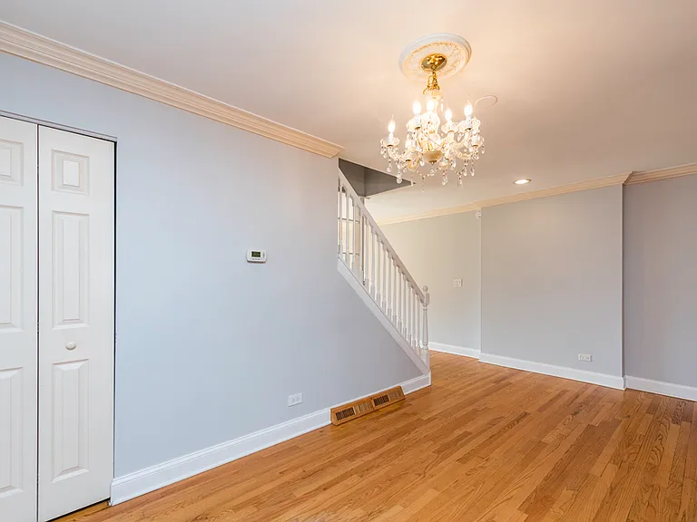 551 W Park Ave #F — Photo 9