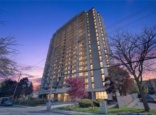 81 Church St #1408, Kitchener, ON N2G4M1