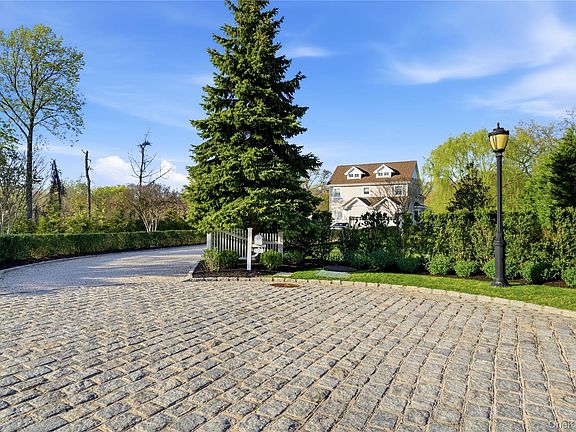 2nd image of 3 True Harbour Way