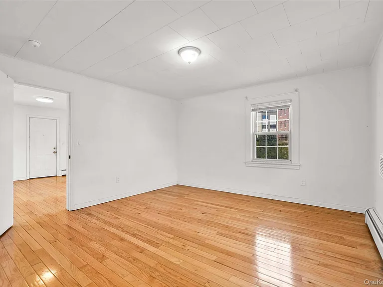 43-45 Parsons Blvd #2 — Photo 13