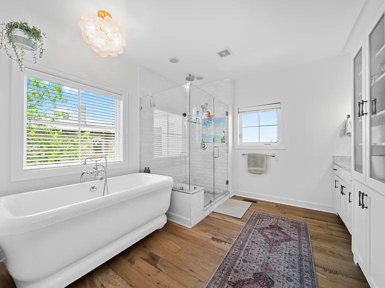 10420 Pagoda Way — Photo 13