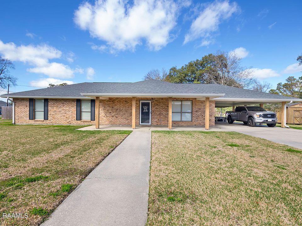 1031 Bridge St, Saint Martinville, LA 70582 | Zillow