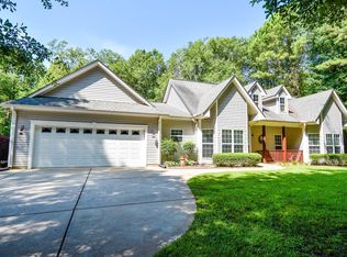 52 Weaver Rd, Gay, GA 30218