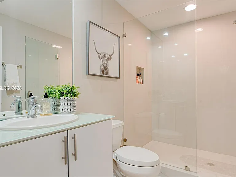 315 NE 3rd Ave #1908 — Photo 29