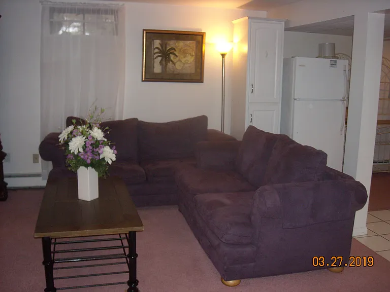 170 Mill Plain Rd — Photo 11