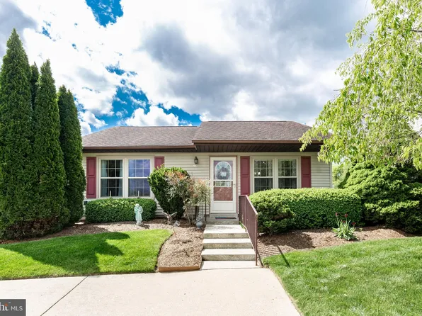 967 Wampler Ln, Westminster, MD 21158
