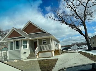 1323 E 19th St, Des Moines, IA 50316