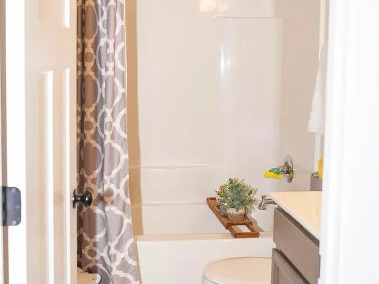 424 E Tinsel Cir — Photo 13