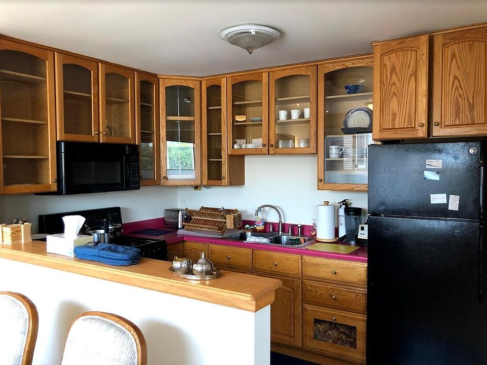 1st image of 644 W Arlington Pl APT 3F