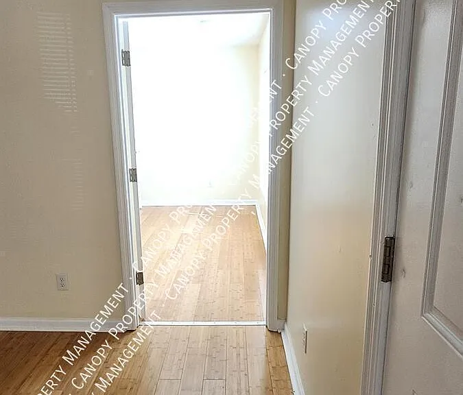 443 Hawkins Ave — Photo 15