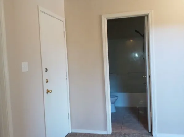 9900 Sunshine Mesa Dr NW, Albuquerque, NM 87114