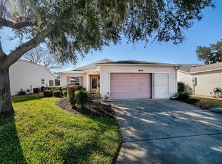 752 Old Oaks Ln, Leesburg, FL 34748