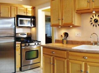 15 Boylston St #2, Jamaica Plain, MA 02130