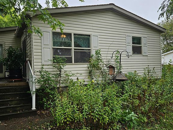 4th image of 361 8th Ave