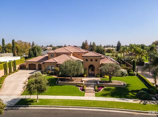 2006 Brighton Park Dr, Bakersfield, CA 93311