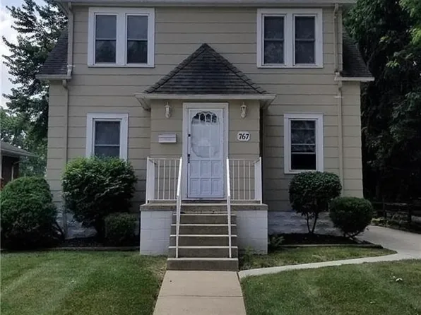767 Riverbank St #1, Wyandotte, MI 48192
