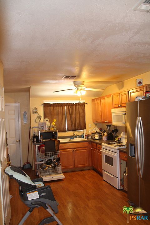2nd image of 731 N 8th St