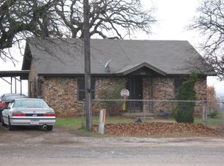 1300 Highway 81 N, Bowie, TX 76230