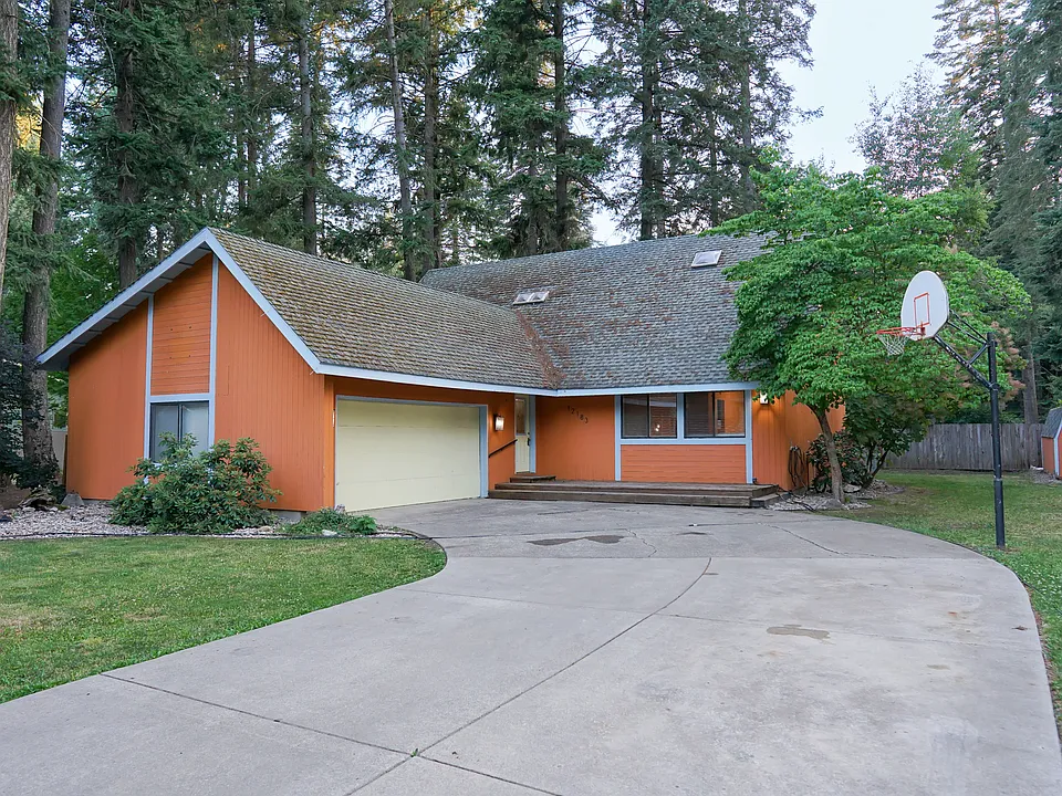 12183 N Amethyst Dr