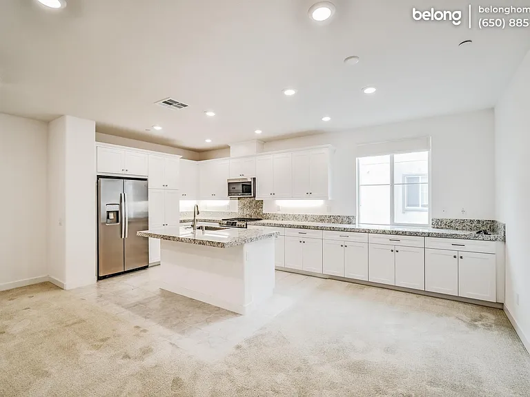 1523 Saint Simon Cir #B — Photo 6