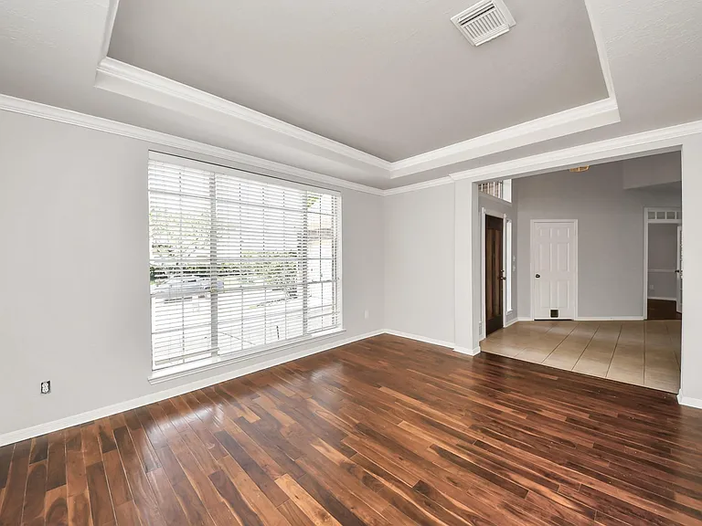 1611 Barton Creek Trl — Photo 9