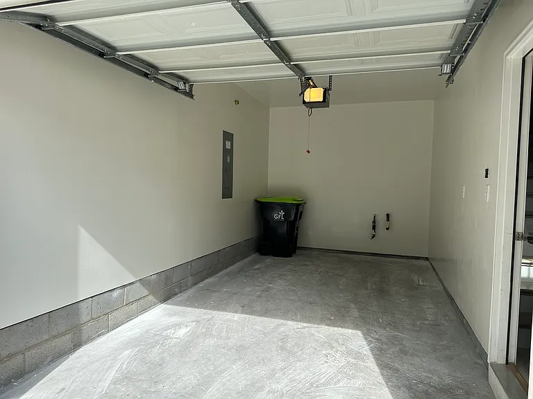 415 Cedar Pines Dr — Photo 11