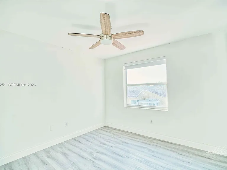 15151 NW 6th Ct — Photo 30