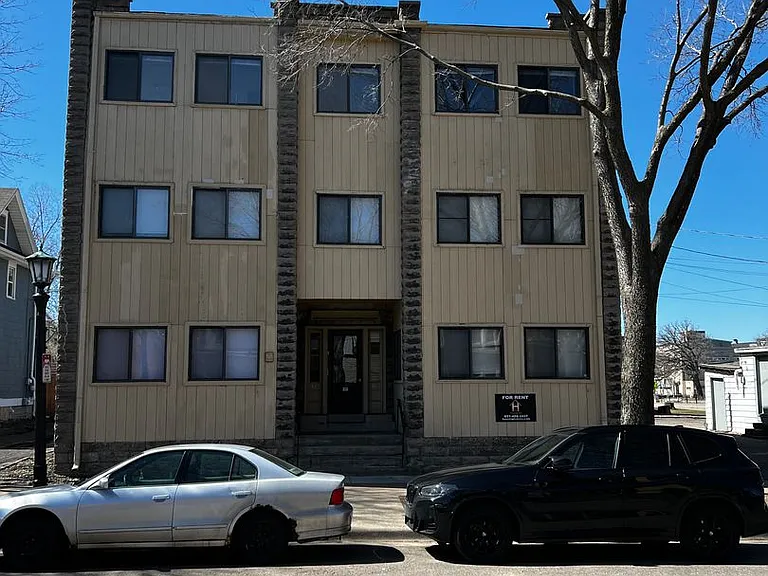 467 Herschel St. — Photo 6