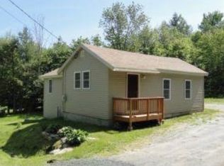 126 Whitcher Rd, Newport, NH 03773
