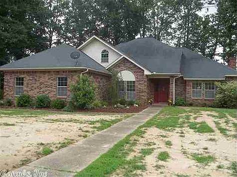 2nd image of 600 Golf View Dr