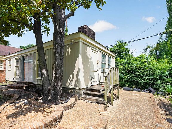 4th image of 3244 Boxdale St