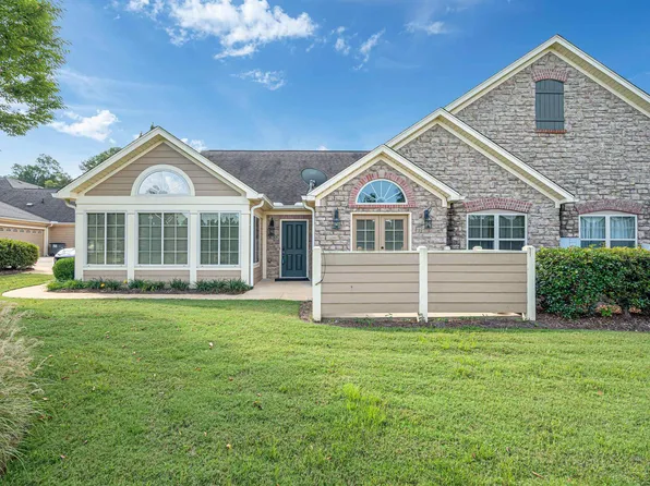 106 Cornerstone Ct #106, Bessemer, AL 35022