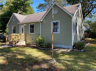 65 Hackensack Rd, Mastic Beach, NY 11951