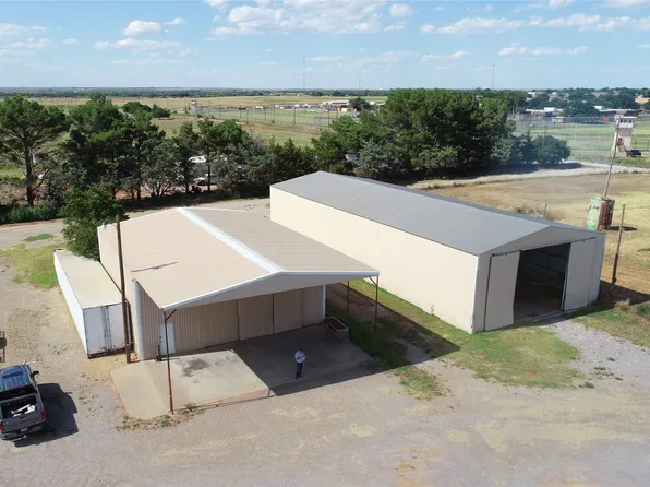1530 Jean St, Vernon, TX 76384