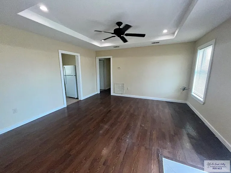 1485 E Stenger St — Photo 6
